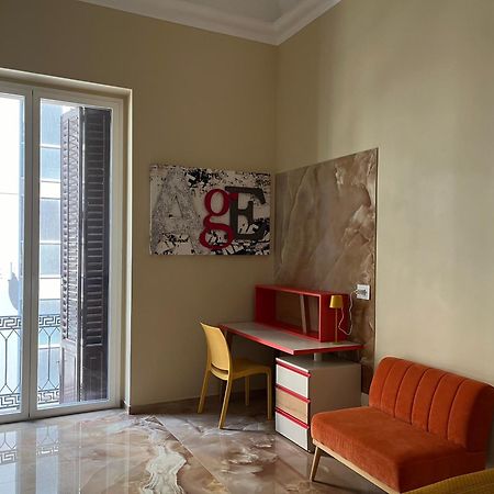 La Dimora Di Donna Claudia Hotel Palermo Bagian luar foto