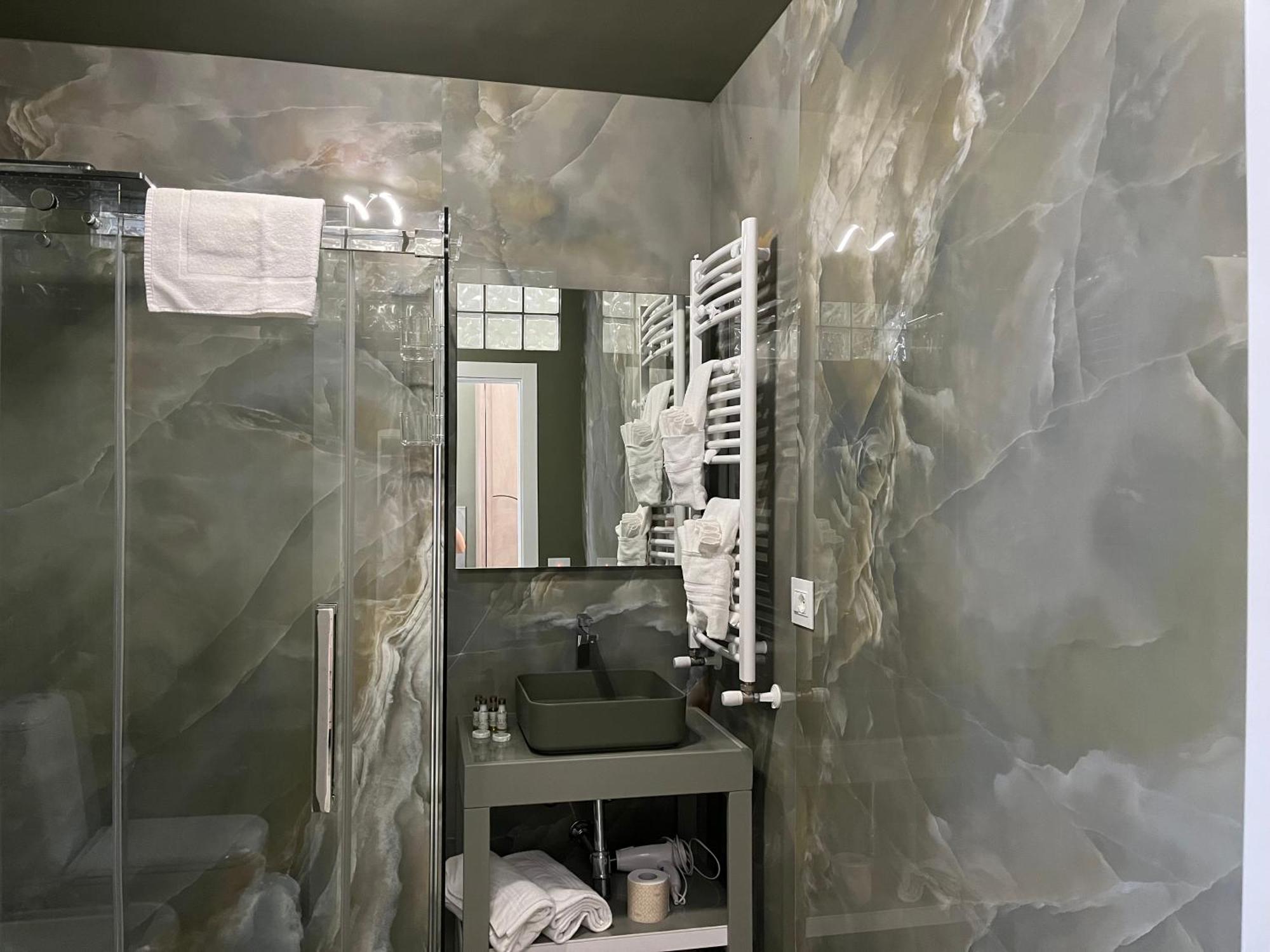La Dimora Di Donna Claudia Hotel Palermo Bagian luar foto