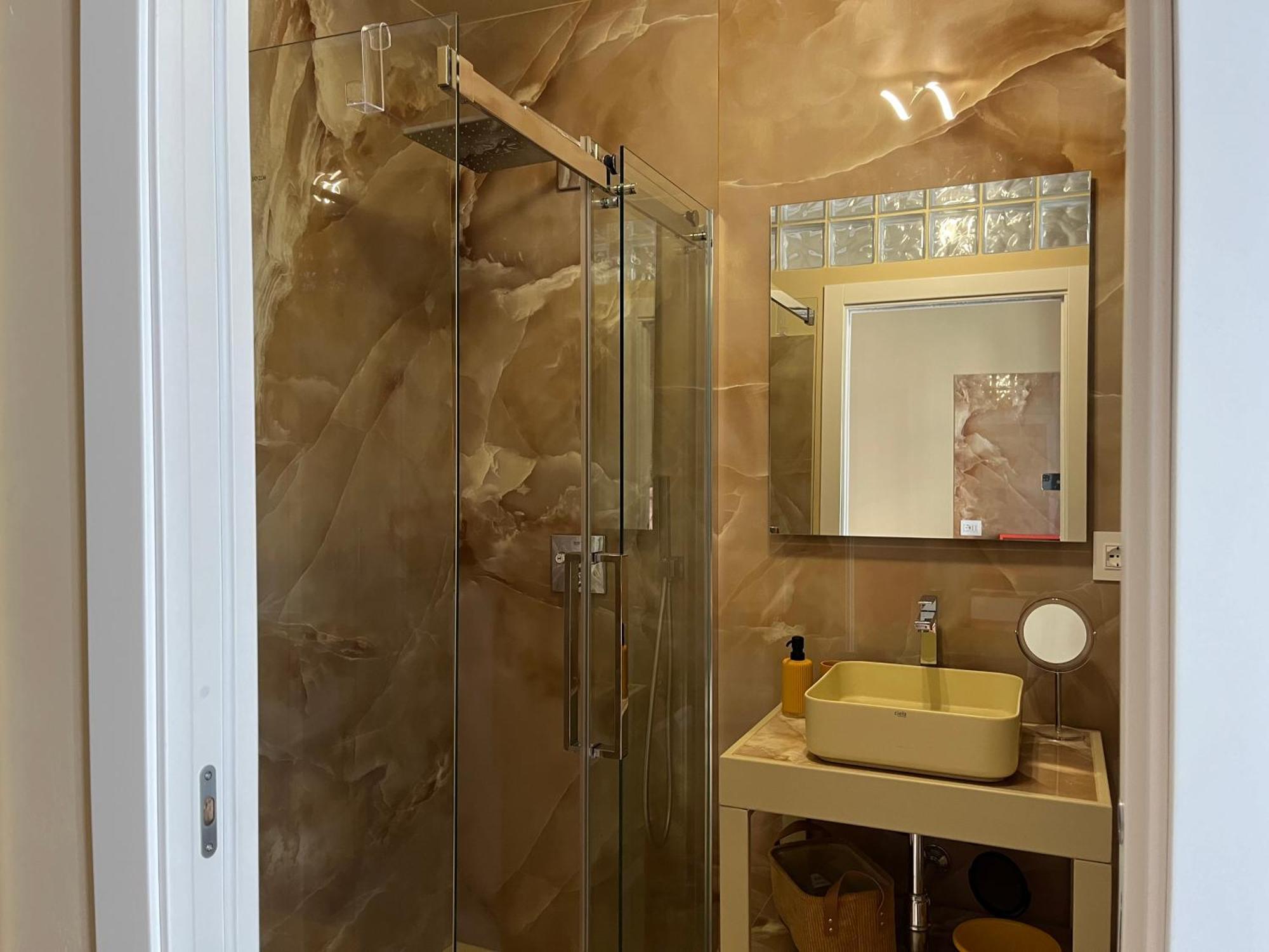 La Dimora Di Donna Claudia Hotel Palermo Bagian luar foto
